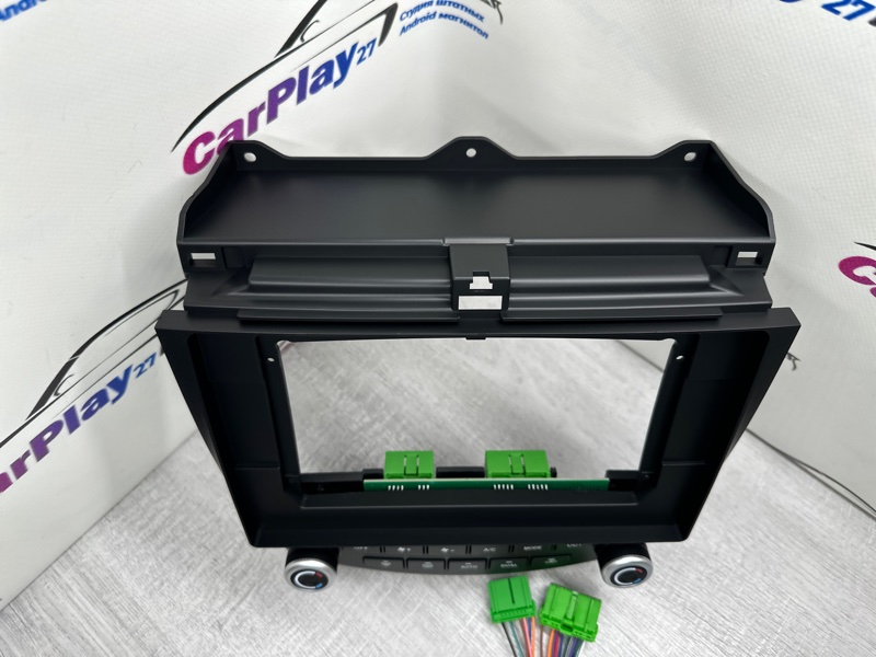 Переходная рамка магнитолы