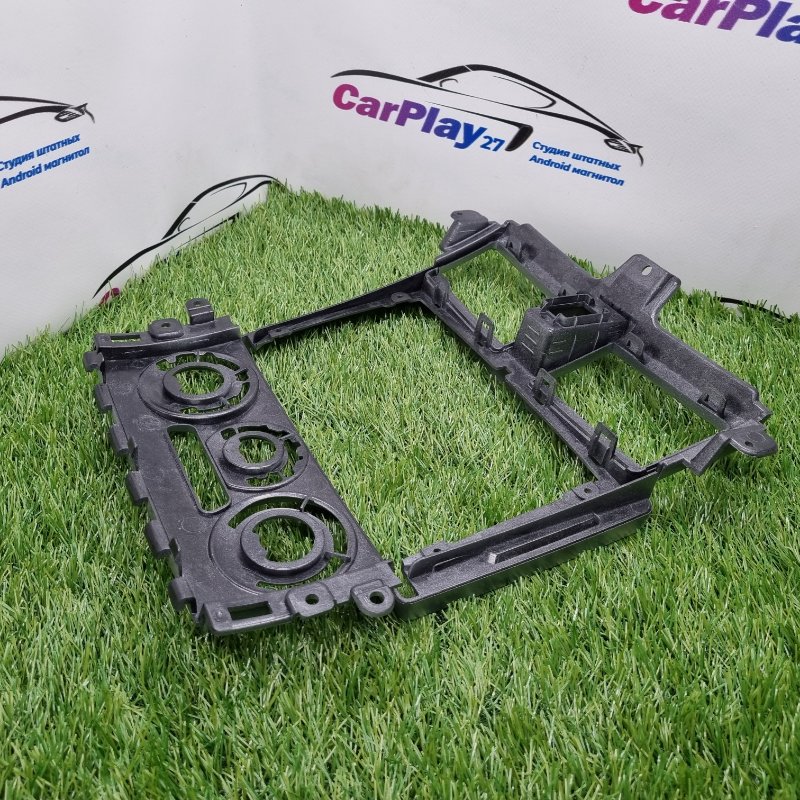 Переходная рамка магнитолы