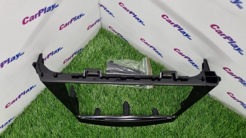 Переходная рамка магнитолы