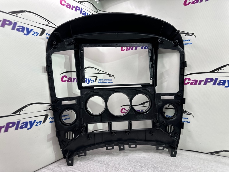 Переходная рамка магнитолы