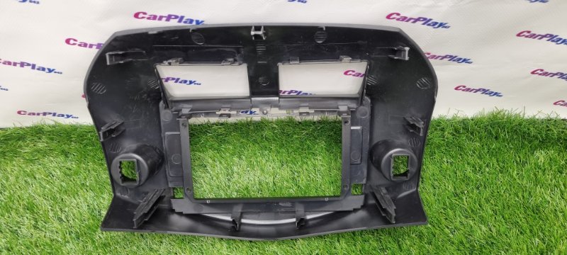 Переходная рамка магнитолы