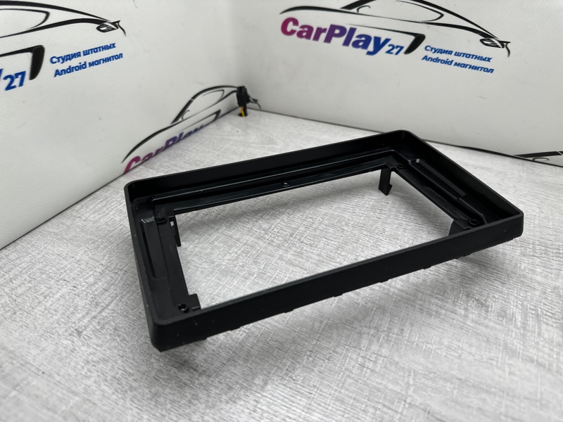 Переходная рамка магнитолы