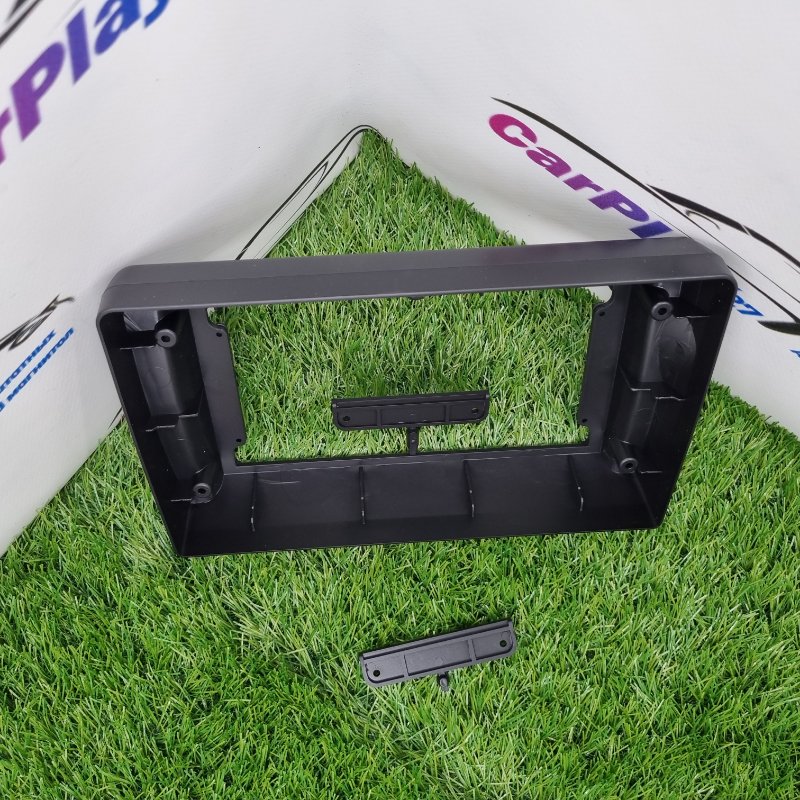 Переходная рамка магнитолы