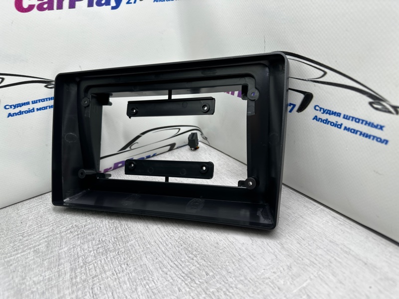 Переходная рамка магнитолы