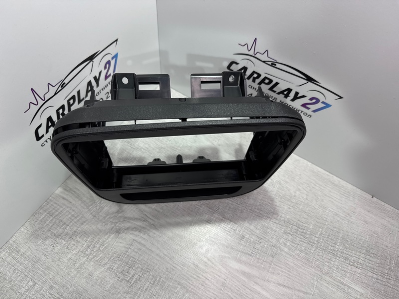 Переходная рамка магнитолы