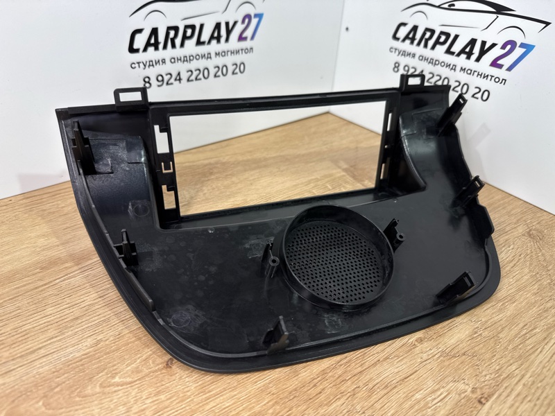 Переходная рамка магнитолы