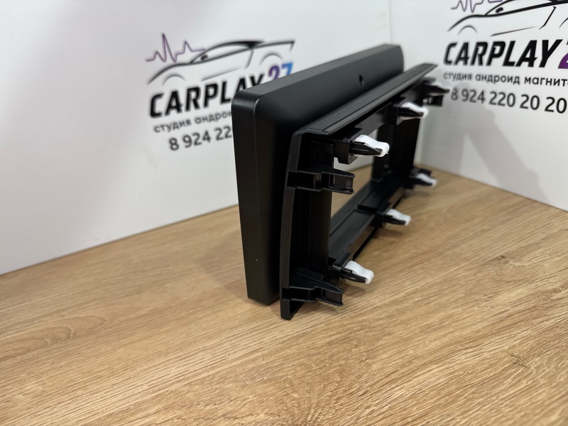 Переходная рамка магнитолы