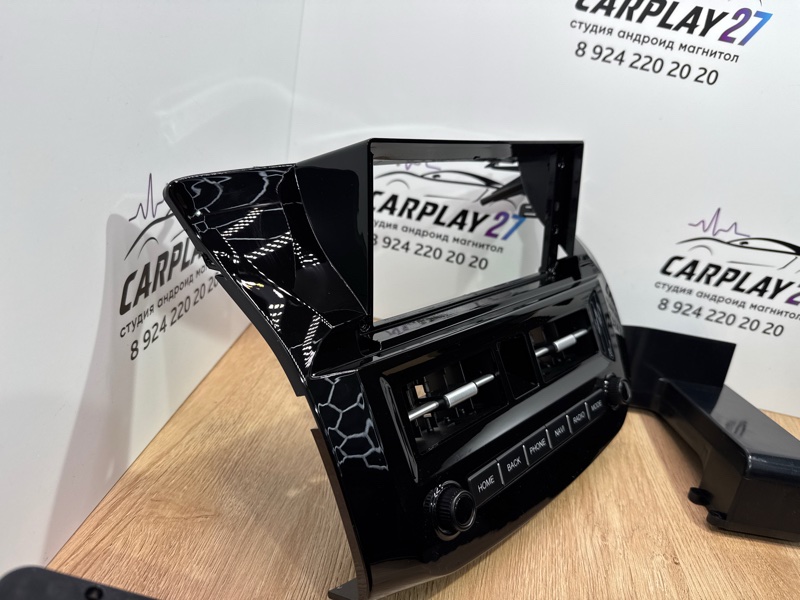 Переходная рамка магнитолы