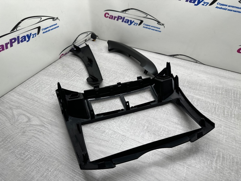 Переходная рамка магнитолы