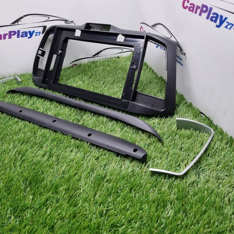 Переходная рамка магнитолы