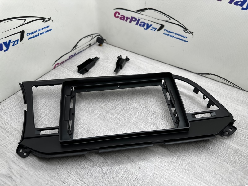 Переходная рамка магнитолы