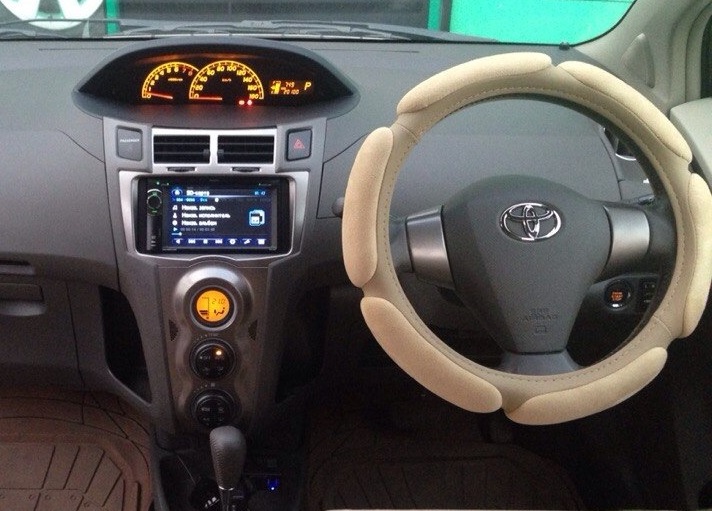 Переходная рамка магнитолы