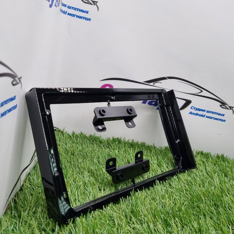 Переходная рамка магнитолы