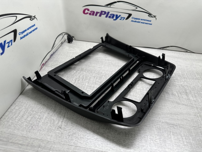 Переходная рамка магнитолы