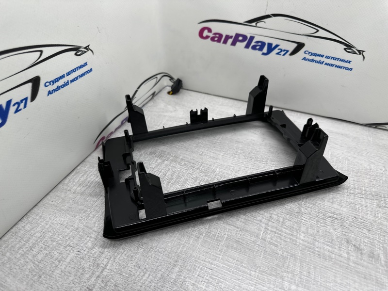 Переходная рамка магнитолы