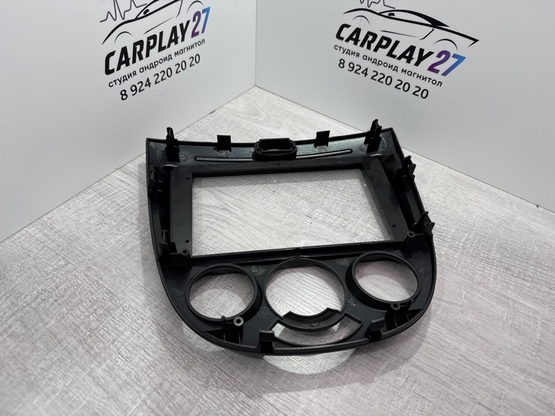 Переходная рамка магнитолы