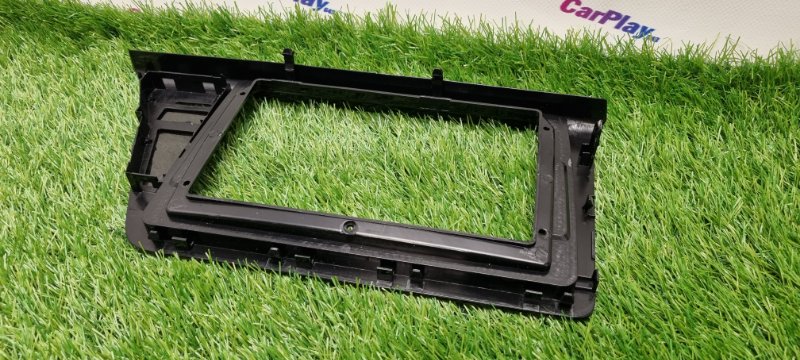 Переходная рамка магнитолы