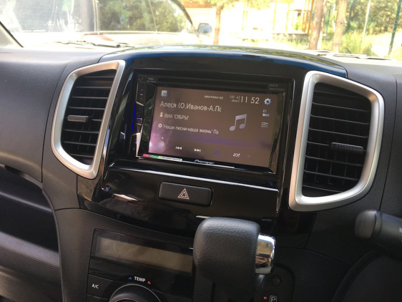 Магнитола штатная