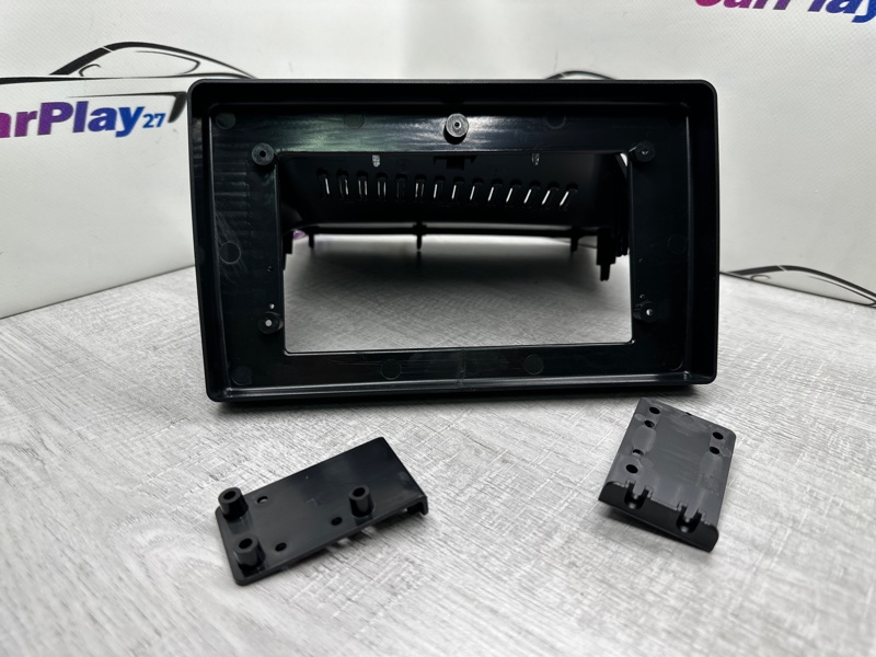 Переходная рамка магнитолы