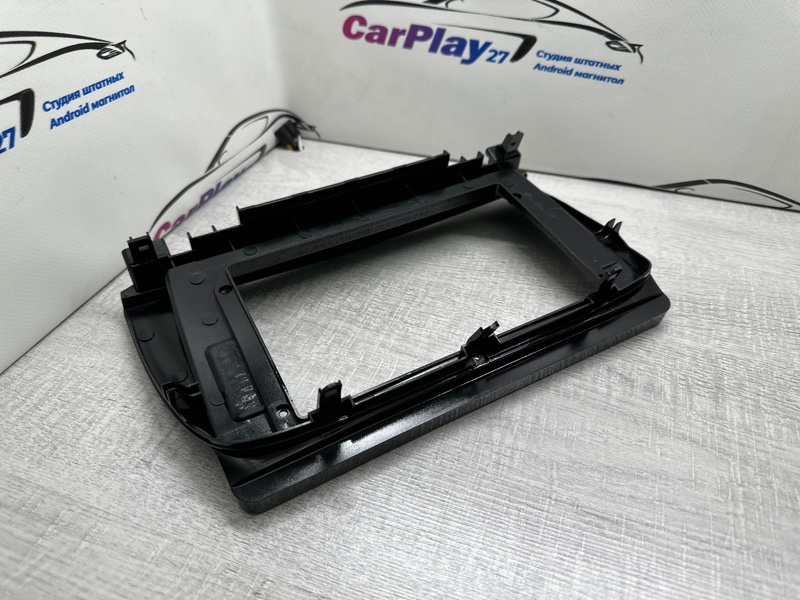 Переходная рамка магнитолы