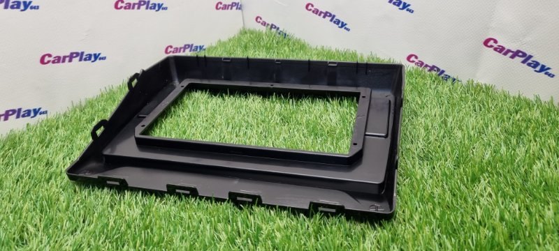 Переходная рамка магнитолы