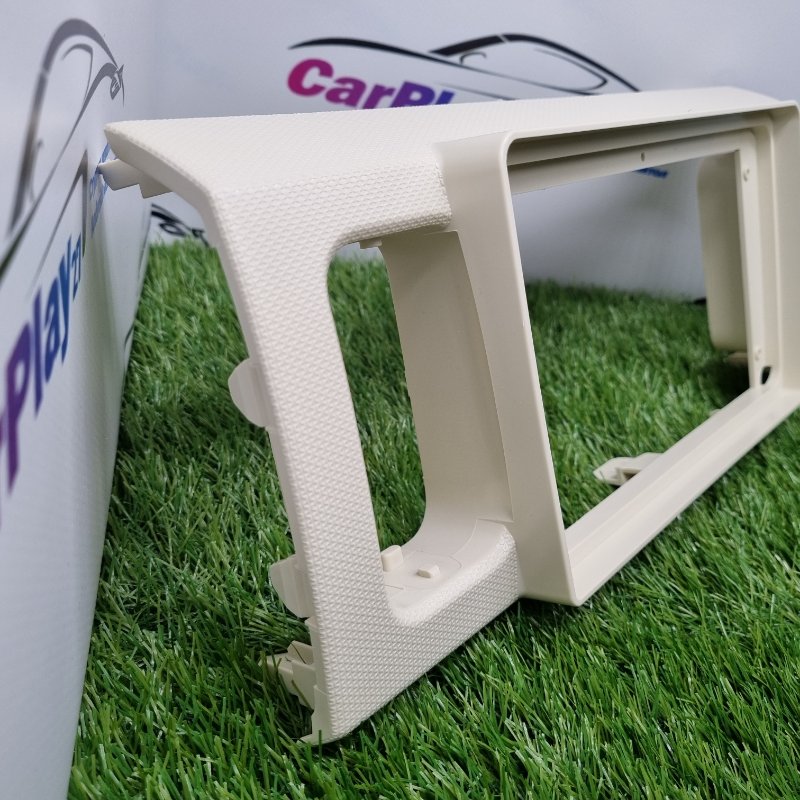 Переходная рамка магнитолы