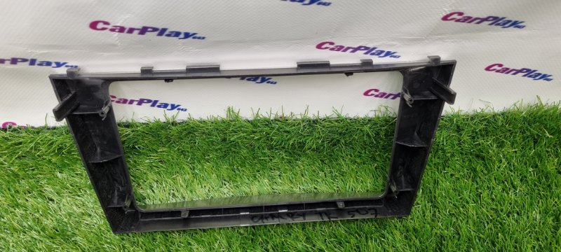 Переходная рамка магнитолы