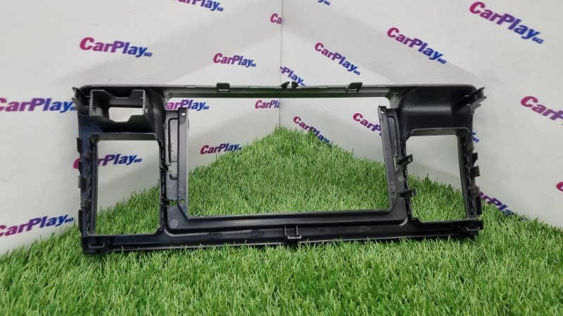 Переходная рамка магнитолы