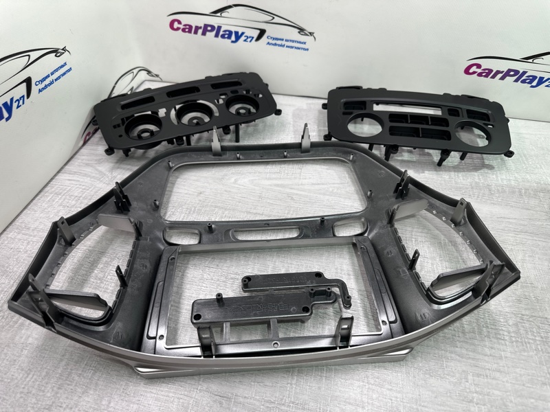 Переходная рамка магнитолы